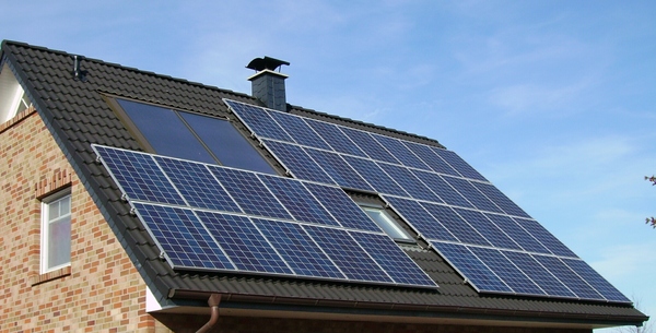 Product picture A Quick and Easy Guide To Solar Power For Your Home-